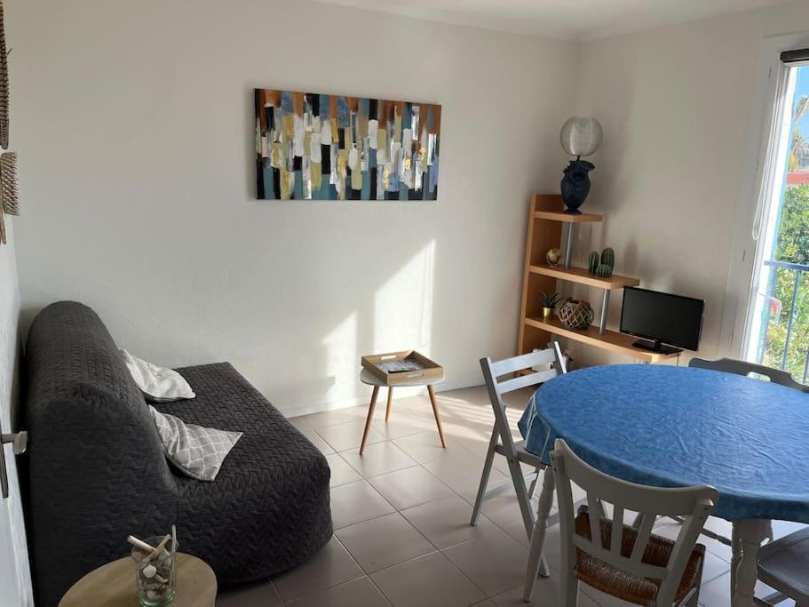 Maison Avec Cour Situee A 2 Minutes Des Plages Vakantiehuis Six-Fours-les-Plages